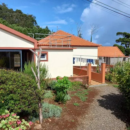 Peaceful Place In Porto Moniz * Achadas da Cruz