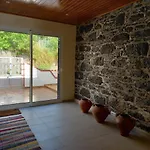 Peaceful Place In Porto Moniz * Achadas da Cruz