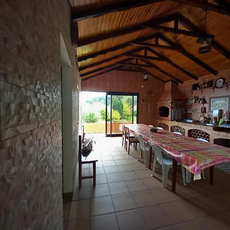 Peaceful Place In Porto Moniz بيت للعطل