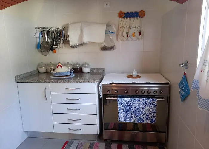 Peaceful Place In Porto Moniz Nyaraló